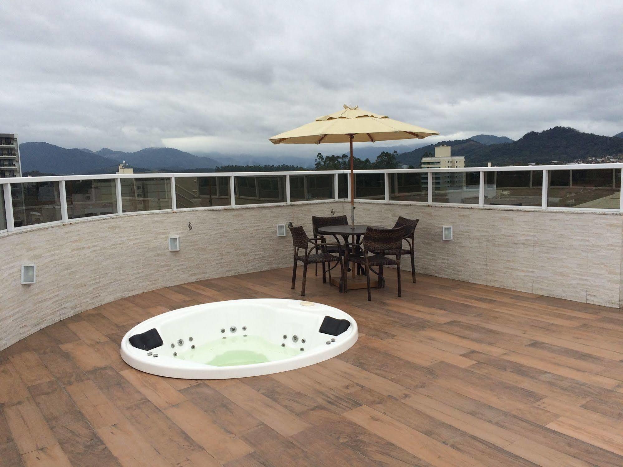 Blue Hill Hotel 4*